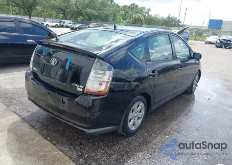 2005 Toyota Prius z USA, uszkodzony, nr VIN JTDKB20U053034284